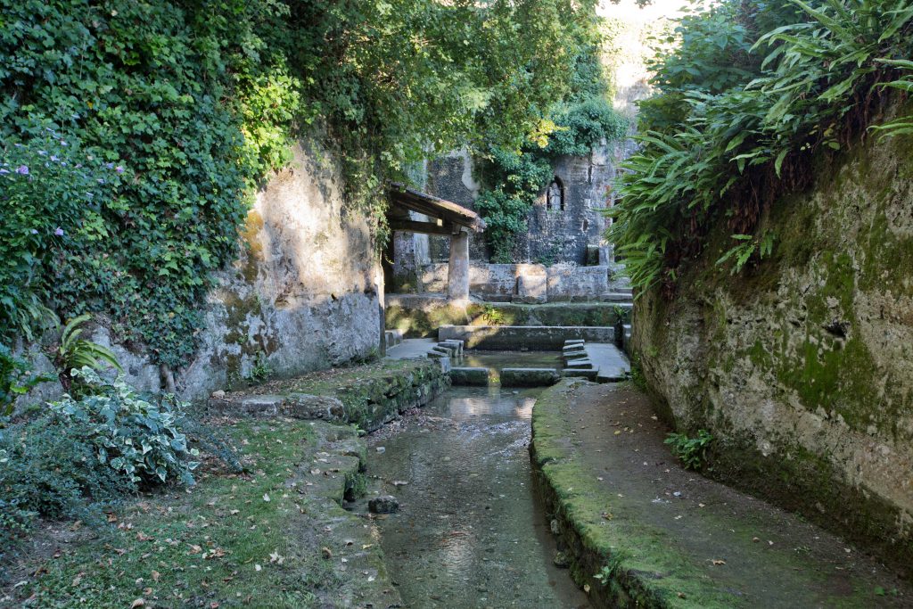 Fontaines romaines Vénérand